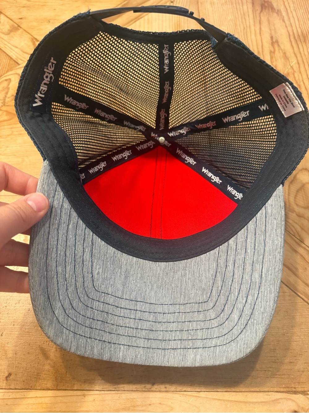 Wrangler Men's Grey and Navy Flag Patch Trucker Cap - Picture 4 of 6